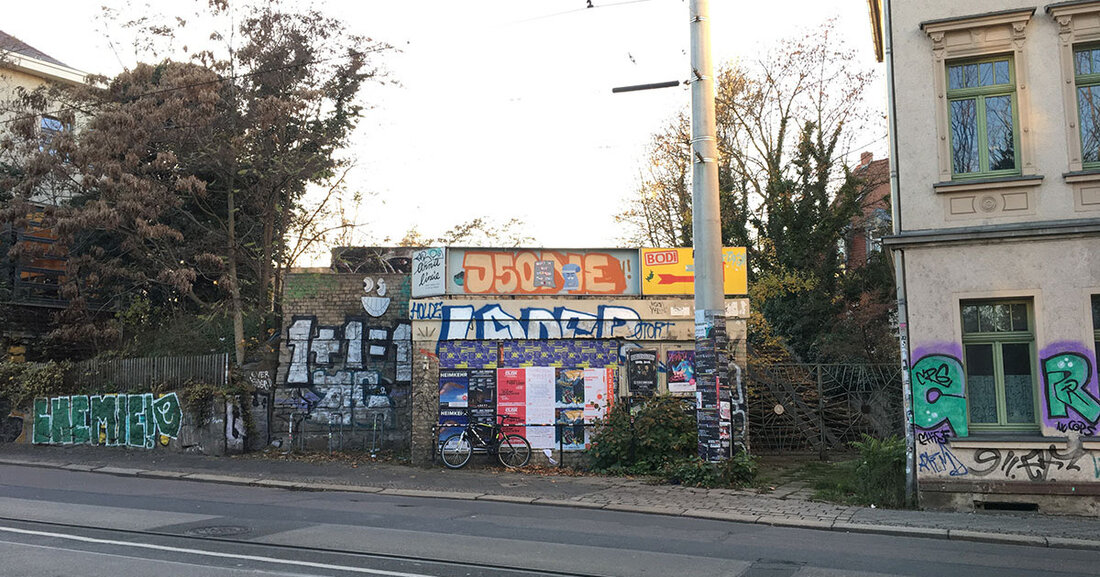 Historischer Gewölbekeller: Felsenkellerstraße GmbH &amp; Co. KG überzeugt mit Gastronomie- und Kulturkonzept Die Felsenkellerstraße GmbH &amp; Co. KG soll künftig ein Erbbaurecht für den Gewölbekeller in Lindenau erhalten. © Stadt Leipzig Zuvor setzte sich das Unternehmen mit seinem Konzept zur denkmalgerechten Sanierung des Gewölbekellers und anschließender Nutzung als gastronomische und kulturelle Einrichtung gegen vier weitere Bewerberinnen und Bewerber im Konzeptverfahren durch. Den entsprechenden Beschluss zum Abschluss eines Erbbaurechtsvertrages hat Oberbürgermeister Burkhard Jung jetzt auf Vorschlag von Baubürgermeister Thomas Dienberg auf den Weg gebracht. Der Grundstücksverkehrsausschuss entscheidet abschließend darüber. „Der historische Gewölbekeller wird durch die denkmalgerechte Sanierung der Öffentlichkeit wieder zugänglich &hellip;