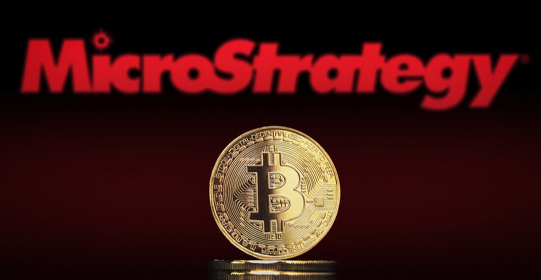 Die zentralen Thesen Trotz des jüngsten BTC-Kaufs von MicroStrategy wird Bitcoin weiterhin unter 26.500 US-Dollar gehandelt. Der Vorverkauf der zweiten Stufe von Chancer hat inzwischen die 2,2-Millionen-Dollar-Marke überschritten. Der Kryptowährungsmarkt begann die Woche in einem rückläufigen Modus, wobei die Preise der meisten Münzen und Token in den letzten Tagen im roten Bereich lagen. Dies hat den Vorverkauf von Chancer jedoch nicht gestoppt, da das Spiel weiterhin neue Meilensteine erreicht. MicroStrategy kauft 5.445 Bitcoins MicroStrategy von Michael Saylor hat seinen Vorstoß in den Kryptowährungsmarkt durch den Erwerb weiterer Bitcoins fortgesetzt. Das gab das Unternehmen bekannt Kauf von 5.445 Bitcoins am Montag …