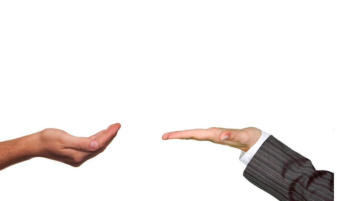 Die Reihe &#8222;Kieze, Kioske, Kompetenzen!&#8220; des Raums für Beteiligung Charlottenburg-Wilmersdorf geht in die zweite Runde und präsentiert zivilgesellschaftliche Akteur:innen, bezirkliche Angebote und Beteiligungsmöglichkeiten am Kiosk Heerstraße/Boyenallee (S-Bahnhof Heerstraße). An verschiedenen Tagen im Mai stellen sich unterschiedliche Organisationen vor, um Einblicke in ihre Arbeit zu geben und Möglichkeiten zur Beteiligung aufzuzeigen. Am Dienstag, den 21. Mai 2024, wird Register Charlottenburg-Wilmersdorf von 11 bis 14 Uhr präsent sein. Am Mittwoch, den 22. Mai 2024, können Besucher:innen den Raum für Beteiligung zwischen 11 und 14 Uhr sowie das Junge Engagement zwischen 14 und 17 Uhr kennenlernen. Am Donnerstag, den 23. Mai 2024, präsentieren &hellip;