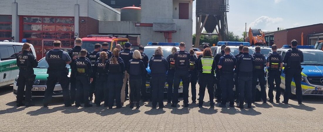 Die Polizei Mettmann führte am 7. Mai 2025 Kontrollen in Friseursalons und Barbershops in Heiligenhaus und Velbert durch.