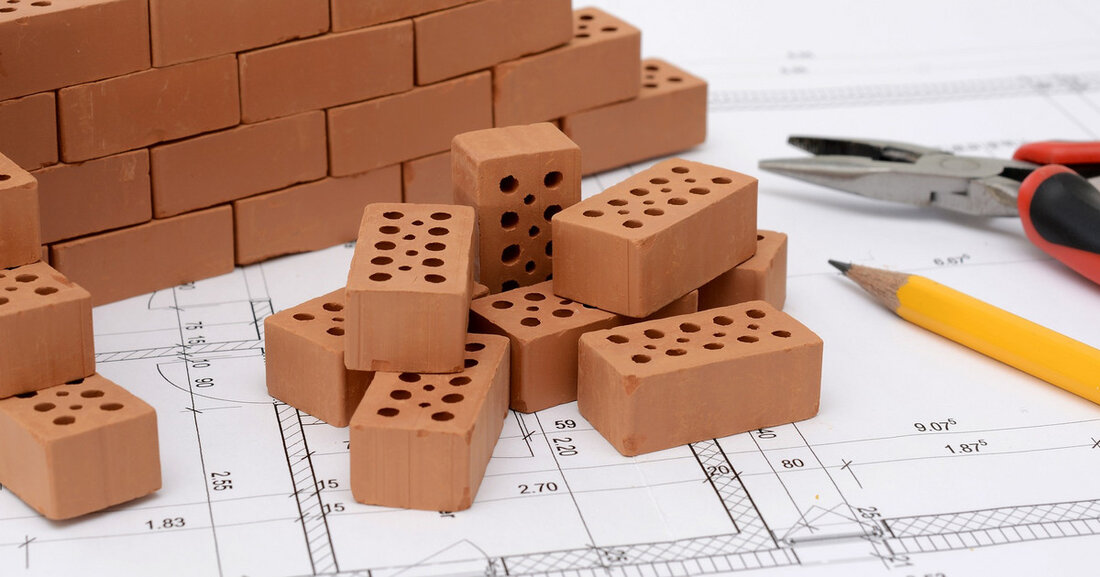 Kooperatives Bauen: Leipzig und die LWB vergeben vier weitere Grundstücke im Konzeptverfahren Die Stadt und die Leipziger Wohnungs- und Baugesellschaft mbH stellen weitere vier Grundstücke für gemeinschaftliches Bauen bereit. Am Freitag, 16. September 2022, startet das nunmehr dritte Konzeptverfahren, das sich sowohl an interessierte Baugemeinschaften als auch soziale Träger und Investoren richtet, die soziale und nachhaltige Wohnprojekte verwirklichen wollen. © Pixabay Leipzigs Baubürgermeister Thomas Dienberg sagt: „Die vergangenen zwei Tranchen haben gezeigt, dass das Interesse an kooperativem Bauen ungebrochen groß ist. Daran wollen wir mit vier weiteren Grundstücken gern anknüpfen. Gerade in Anbetracht der angespannten Marktlage mit stets steigenden Kosten &hellip;