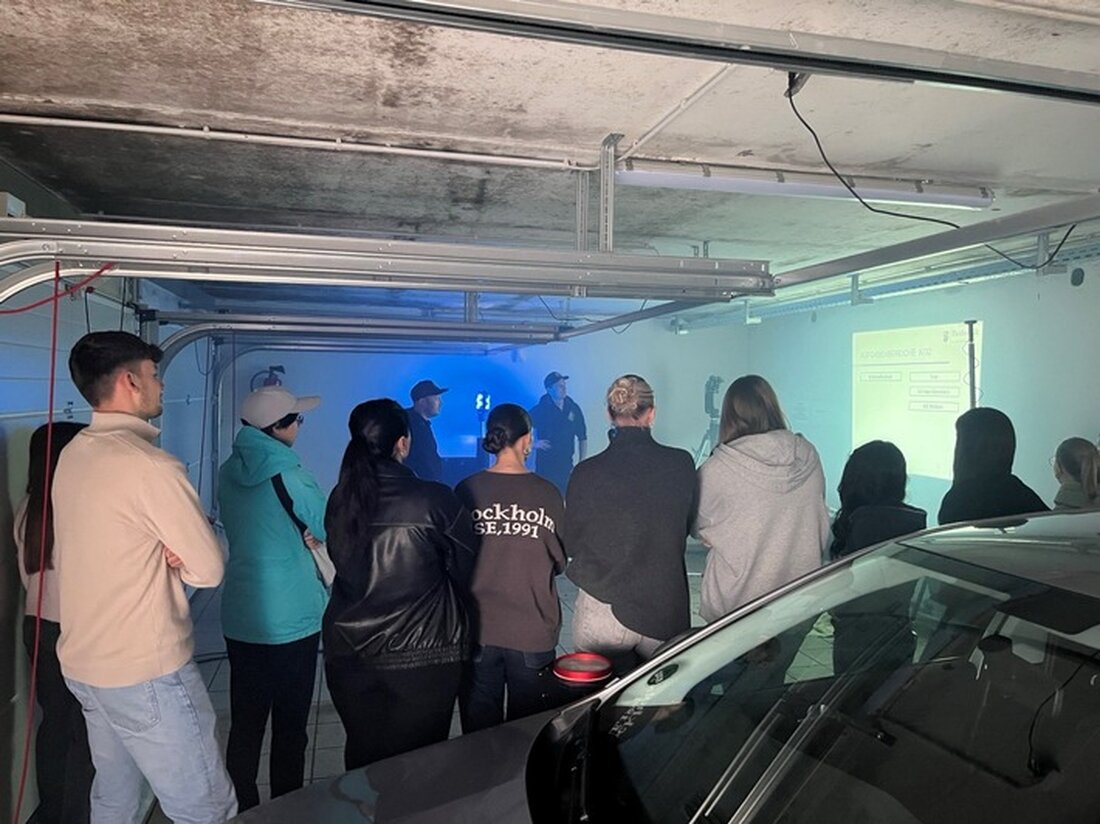 Die Kriminalpolizei Wittlich veranstaltete am 15. April 2025 "Crime & Connect", um Nachwuchskräfte für die Ermittlungsarbeit zu begeistern.