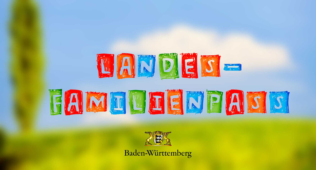 Der Landesfamilienpass ermöglicht auch im Jahr 2024 Kindern und ihren Bezugspersonen vergünstigten oder kostenlosen Zugang zu vielen Ausflugszielen in Baden-Württemberg. Dieser Pass ist ab sofort bei den Stadt- und Gemeindeverwaltungen erhältlich. Mit dem Landesfamilienpass erhalten Familien, die mit mindestens drei kindergeldberechtigenden Kindern in einem Haushalt leben, vergünstigten Eintritt. Auch Familien mit einer Sozialkomponente oder mit einem schwer behinderten Kind haben Anspruch auf den Pass. Der Minister für Soziales, Gesundheit und Integration, Manne Lucha, betonte die finanzielle Entlastung für Familien in schwierigen Zeiten und hob die vielfältigen Angebote der Kooperationspartner hervor. Der Pass wurde den gewandelten Familienformen angepasst, indem bis zu …