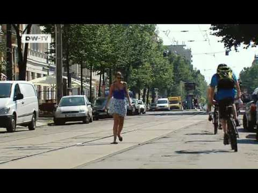 Die in Leipzig geborene Radiomoderatorin Theresa präsentiert uns ihre persönlichen Reisetipps: den Gohliser Schlösschen, die Feinkostgenossenschaft und den Panoramaturm. Mehr in Video on Demand. . Youtube-Link