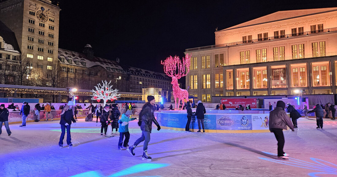 Erleben Sie vom 17. Januar bis 2. März 2025 den Leipziger Eistraum am Augustusplatz – mit Deutschlands größter Eisbahn, einem Riesenrad und kulinarischen Highlights!