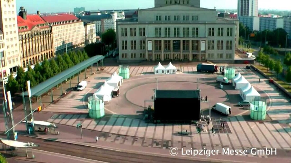 Machen Sie diese kleine Reise durch Leipzig und lernen Sie in 5 Minuten die schönsten Facetten der sächsischen Metropole kennen! Willkommen zu unserer Tour durch die Stadt Leipzig, um die schönsten Teile innerhalb von 5 Minuten zu sehen. © Leipziger Messe GmbH 2011 Alle Rechte vorbehalten. . Youtube-Link