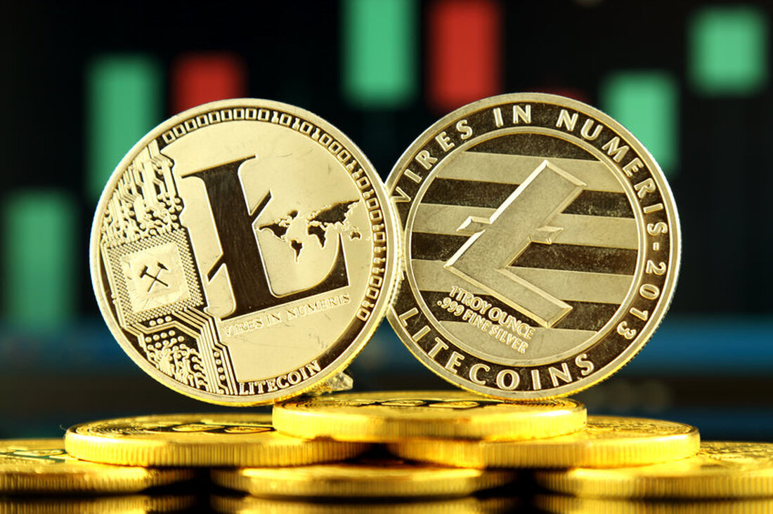 Der Litecoin-Preis fiel am Freitagmorgen um 3 % und wurde bei rund 67 $ gehandelt. Santiment schrieb auf X, dass die Bewegung der Altcoins in der Kette rapide zugenommen habe. LTC verzeichnet einen Anstieg der Adressaktivität und Waltransaktionen, wobei die Kennzahlen den höchsten Stand seit Juni erreichen. Der gesamte Kryptomarkt ist in den letzten 24 Stunden um 1,5 % auf 1,3 Billionen US-Dollar gesunken, wobei Bitcoin knapp über 34.000 US-Dollar liegt. Unterdessen haben die meisten Altcoins Schwierigkeiten, die jüngsten Gewinne zu halten. Aber wie Marktbeobachter und Analysten es ausdrücken, sind die allgemeinen Aussichten für Kryptowährungen optimistisch, bevor es im Jahr …