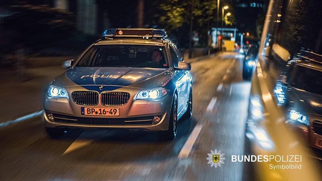 Am 8. Februar eskalierte ein Beziehungsstreit am S-Bahn-Halt Westkreuz in München zu einer Massenschlägerei mit 15 Beteiligten.