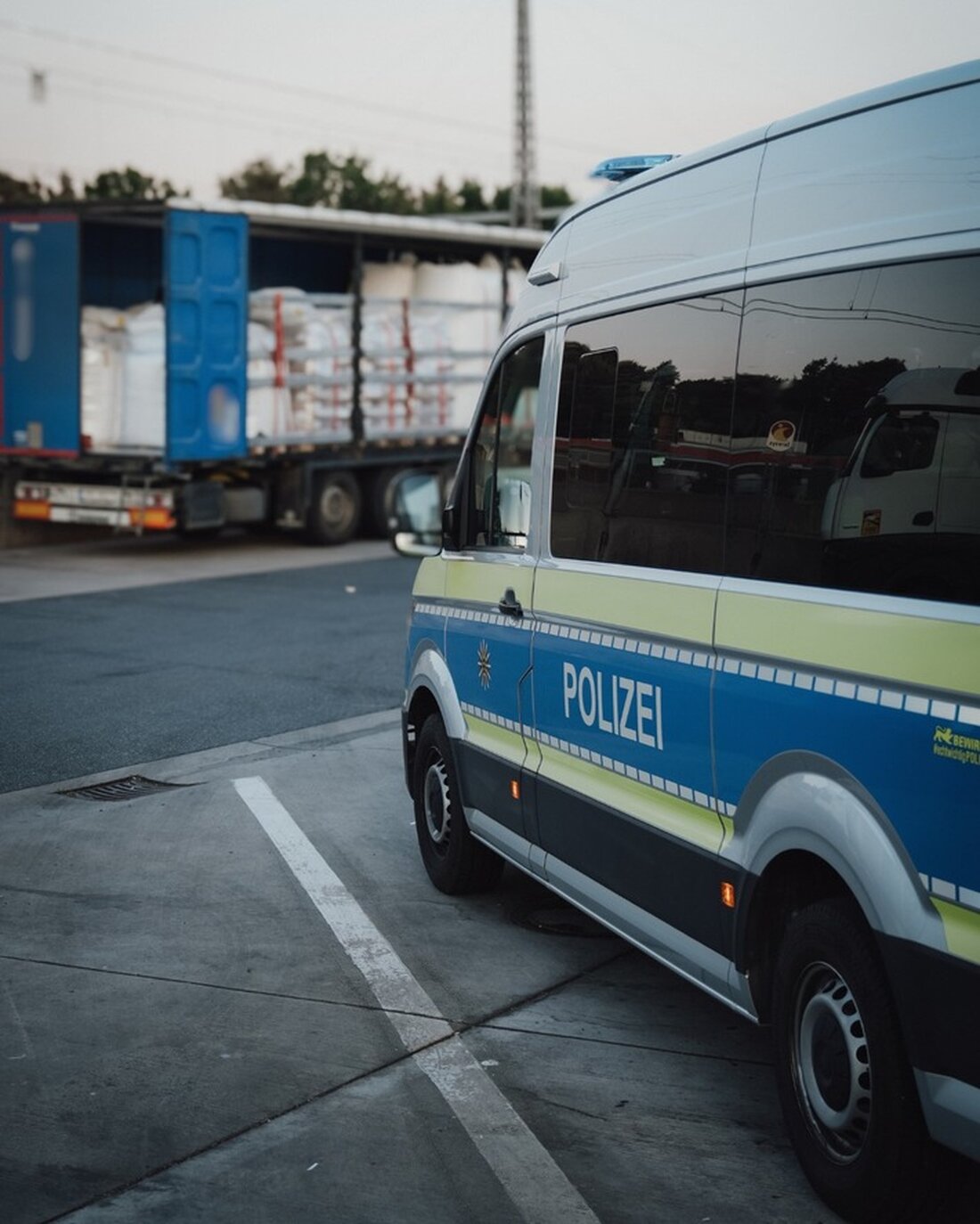 Polizei Südhessen kontrollierte am 14.5. auf der BAB 5 bei Gräfenhausen den gewerblichen Güterverkehr und stellte zahlreiche Verstöße fest.