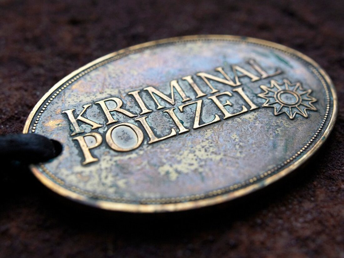 Die Polizei Mettmann lädt zu einer Pressekonferenz am 12. März 2025 zur Vorstellung der Kriminalstatistik 2024 ein.