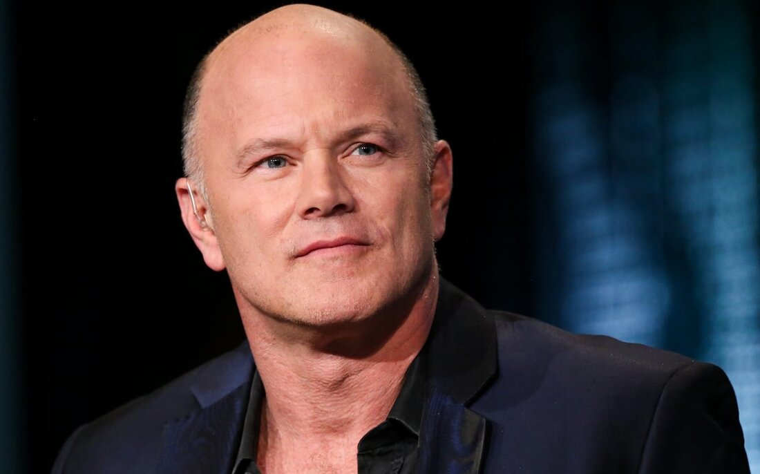 Der ehemalige Hedgefonds-Manager prognostizierte letzten Monat, dass Bitcoin bei 42.000 US-Dollar halten könnte Der Finanzier und Krypto-Investor Mike Novogratz sagte kürzlich gegenüber CNBC, dass er erwartet, dass Bitcoin noch weiter auf eine Preisuntergrenze von etwa 40.000 USD oder 38.000 USD fallen wird. Bloomberg gemeldet der Sinneswandel des Krypto-Bullen, der kürzlich meinte, dass Bitcoin bei 42.000 US-Dollar halten könnte. Novogratz vertiefte sich in die Prognose und erklärte, dass er den Kauf von Kryptowährungen zurückhalten werde. Der Chef von Galaxy Investment fügte hinzu, dass es eine beträchtliche Menge an institutionellem Geld gibt, das bereit ist, sich auf die Gelegenheit zu stürzen, in …