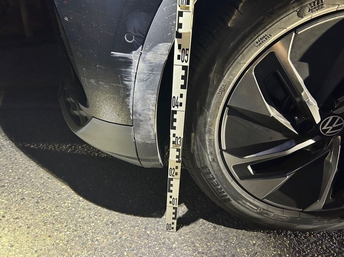 Ein 26-Jähriger fuhr betrunken in eine Baustelle auf der A65 bei Insheim und versuchte, zu flüchten. Polizei sucht Zeugen.