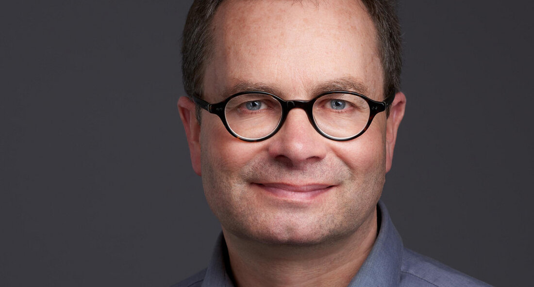 Neuer Direktor und Stiftungsvorstand am TECHNOSEUM in Mannheim wird Dr. Andreas Gundelwein. Er wird den gesellschaftlichen Diskurs zu Technologien und ihren Folgen im TECHNOSEUM verstärken und dynamisieren. Dr. Andreas Gundelwein wird Direktor und Stiftungsvorstand am TECHNOSEUM in Mannheim. Der Museumsmanager wird sein Amt zum 1. Januar 2023 antreten und folgt auf Prof. Dr. Hartwig Lüdtke. Dieser wird Ende September 2022 nach mehr als 16 Jahren am Landesmuseum für Technik und Arbeit in den Ruhestand gehen. Dr. Andreas Gundelwein war bislang Bereichsleiter Ausstellungen und Sammlungen am Deutschen Museum in München. „Wir sind froh, mit Dr. Andreas Gundelwein einen renommierten Museumsmanager als …