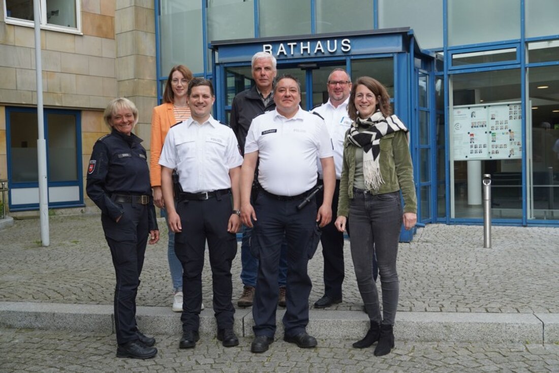 Polizeikommissar David Gawelczyk ist seit dem 1. April neuer Kontaktbereichsbeamter in Lingen und freut sich auf persönliche Gespräche.