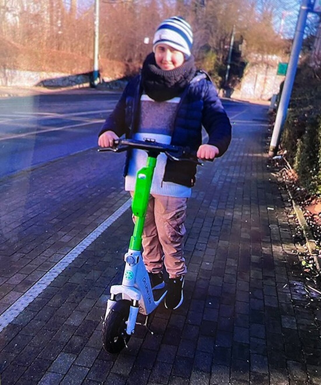 Die Polizei Essen sucht nach dem 9-jährigen Chafai Z., der nach der Schule in Mülheim-Speldorf vermisst wird. Hinweise erbeten.