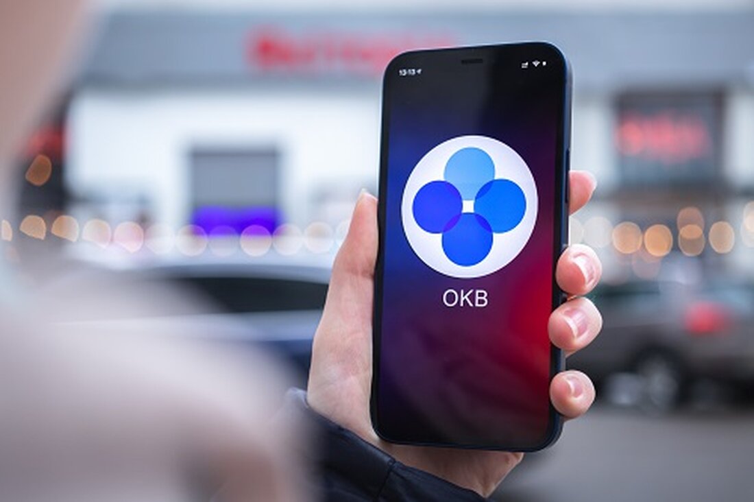 X Layer ist ein Zero Knowledge (ZK), EVM-kompatibles Layer-2-Netzwerk. Der von Polygon CDK betriebene L2 ist live und lässt sich unter anderem in über 200 dApps in den Bereichen DeFi, Wallets, NFTs und Gaming integrieren. OKX, eines der weltweit größten Krypto-Börsenunternehmen, hat das öffentliche Mainnet seines EVM-kompatiblen Layer-2-Netzwerks „X Layer“ jetzt live geschaltet. Haider Rafique, Chief Marketing Officer bei OKX, kündigte den Start in einem an Blogeintrag am Dienstag. Nach Angaben des OKX-Beamten lässt sich das auf dem Polygon Chain Development Kit (CDK) basierende L2 in über 200 dezentrale Anwendungen (dApps) integrieren, die während des Testnetzes von X Layer integriert …