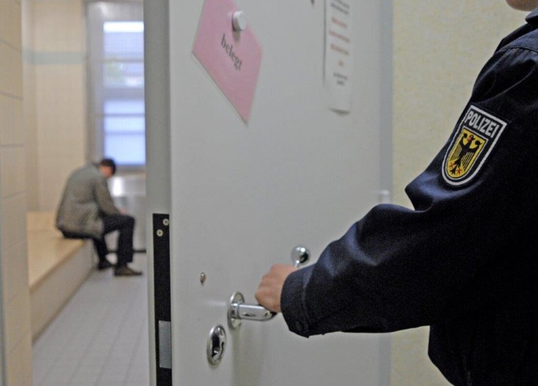 Die Bundespolizei München zieht Bilanz nach Ostern: 74 unerlaubte Einreisen, 83 Fahndungstreffer und mehrere Festnahmen.