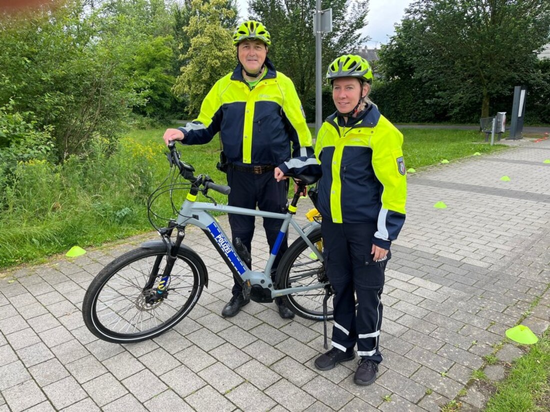 Die Polizei Mettmann lädt Senioren zum Pedelec-Training am 5. April 2025 in Velbert ein. Anmeldung erforderlich.