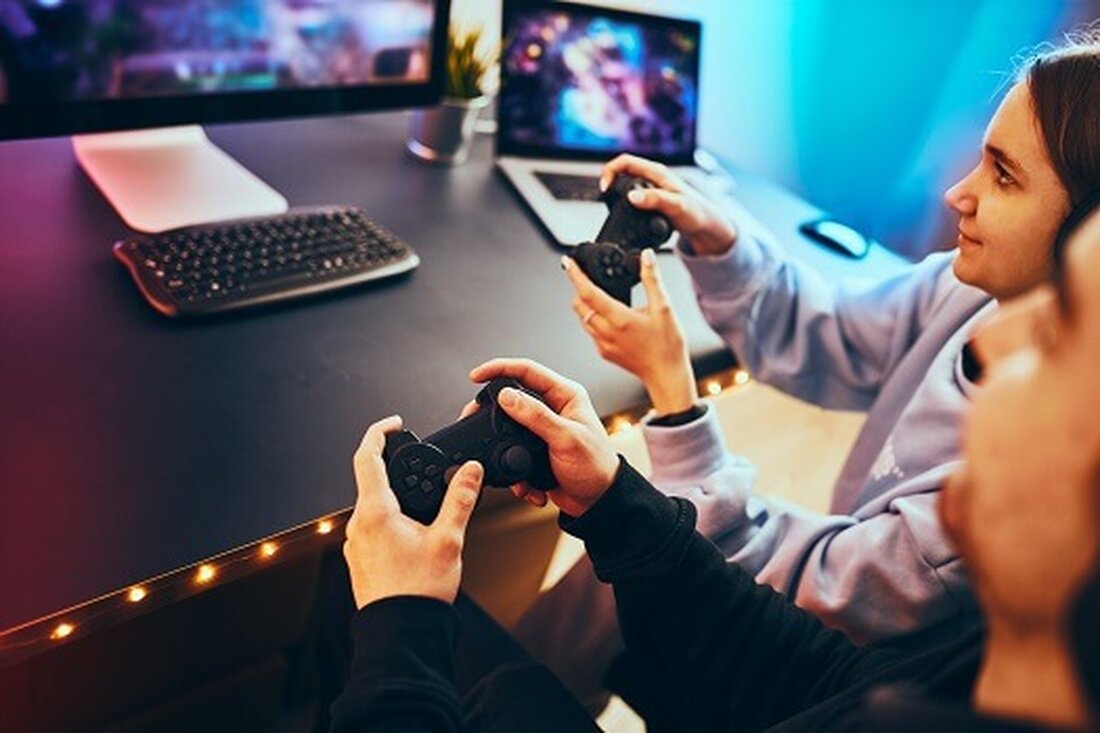 Pixelverse startet ein MMORPG-Browserspiel mit geschlossener Beta und TON-Mikrotransaktionen. Das Spiel markiert die erste TON-Integration außerhalb von Telegram und erweitert das Web3-Gaming. Pixelverse möchte seine Nutzerbasis vergrößern und das Gaming mit immersiven Web3-Elementen verbessern. Pixelverse, das innovative Gaming-Ökosystem, das für sein Cyberpunk-Thema und seine Blockchain-Integration bekannt ist, hat mit dem Start der geschlossenen Beta seines mit Spannung erwarteten MMORPG-Webbrowserspiels einen wichtigen Meilenstein erreicht. Mit der Einführung des Beta-Browserspiels ist Pixelverse die erste Plattform, die TON-Mikrotransaktionen (The Open Network) außerhalb von Telegram implementiert. Pixelverse baut auf dem Erfolg von PixelTap auf Pixelverse wurde ursprünglich auf Telegram mit seinem Flaggschiff-Minispiel PixelTap entwickelt …