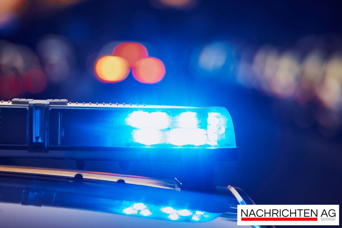 Ein 17-Jähriger wurde in Hellersdorf nach einem Raubüberfall mit Schreckschusswaffe festgenommen. Ermittlungen dauern an.