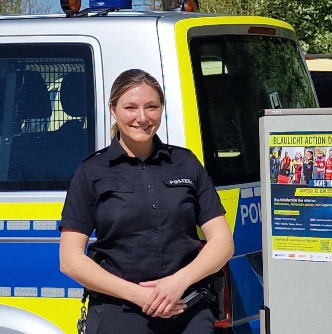 Ab dem 25. April 2025 ist PK'in Fischer freitags auf dem Wochenmarkt in Bad Gandersheim für Bürgeranliegen und Gespräche vor Ort.