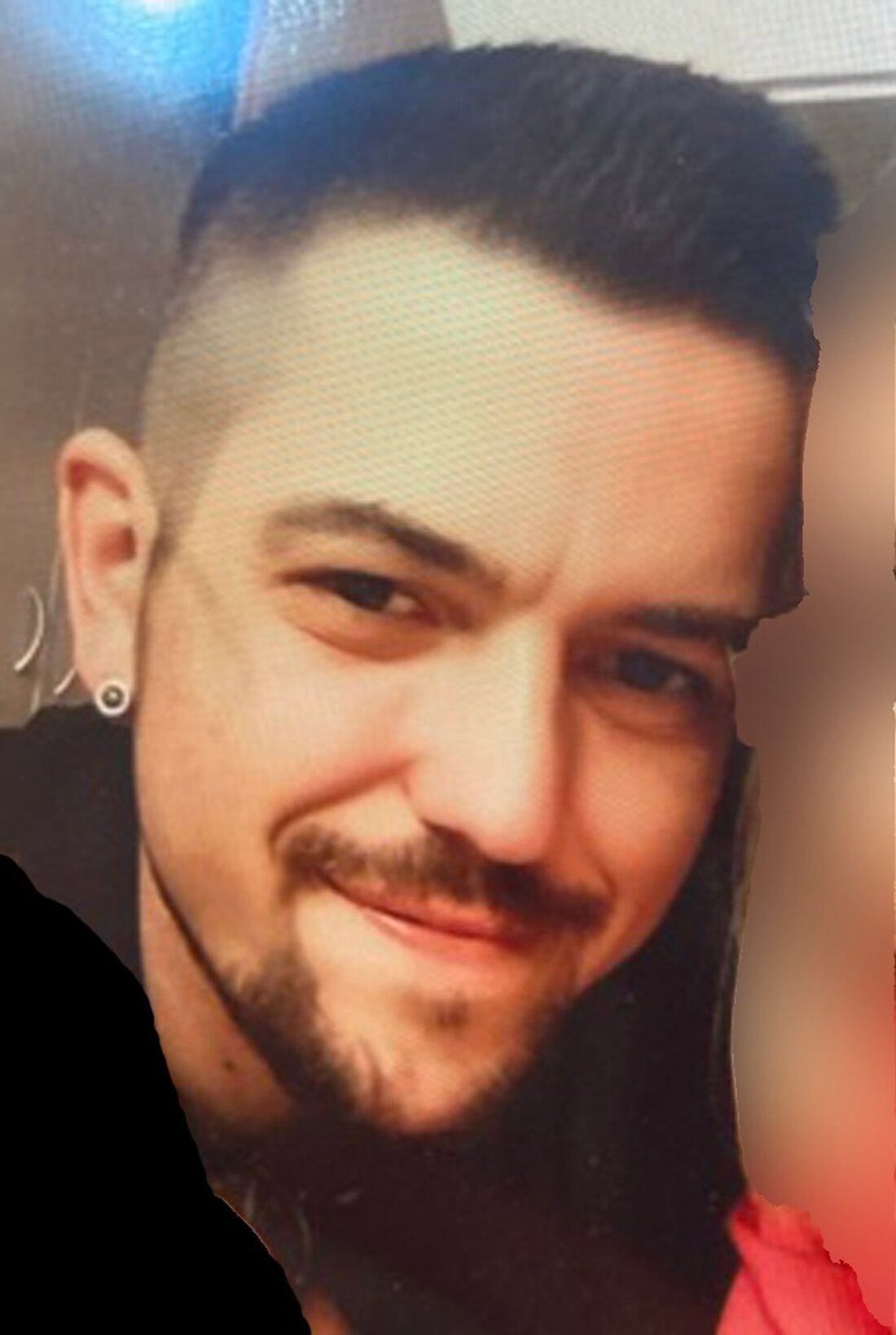 Die Polizei Kassel sucht dringend nach dem vermissten Thomas M. (41) und bittet um Hinweise zu seinem Aufenthaltsort.