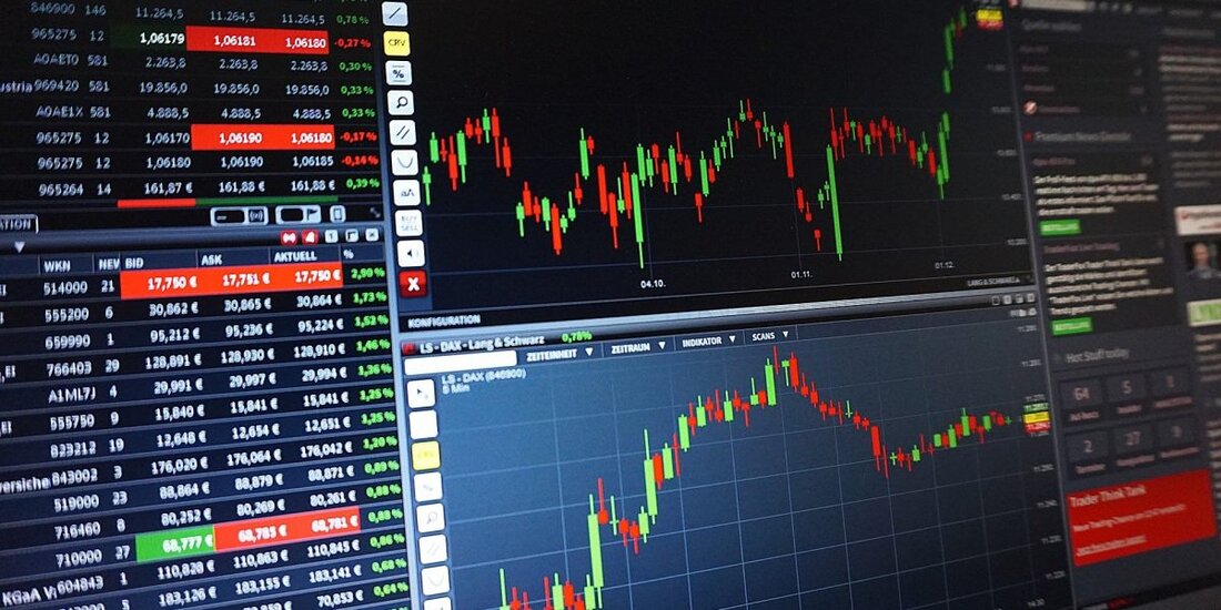 Poloniex Exchange hat seine XRP-, Tron- und Ethereum-Brieftaschen vorübergehend für Wartungszwecke deaktiviert, das zweite Mal in einer Woche für XRP. Die Wartung kommt inmitten einer Untersuchung einer kanadischen Aufsichtsbehörde, die behauptet, Poloniex habe illegal operiert. Poloniex, eine der ältesten und renommiertesten Börsen der Welt, hat kürzlich ihre XRP-, Tron-, Ethereum- und ERC-20-Token-Wallets unter Berufung auf Wartungsarbeiten deaktiviert. Die Wartung kommt zu einem Zeitpunkt, als eine kanadische Aufsichtsbehörde Anschuldigungen gegen die Börse erhoben hat und behauptet, sie habe illegal betrieben. Poloniex gab erstmals am 24. Mai bekannt, dass es seine XRP-Wallet deaktiviert hatte. Weitere Informationen zu den Wartungsarbeiten gab es nicht. …