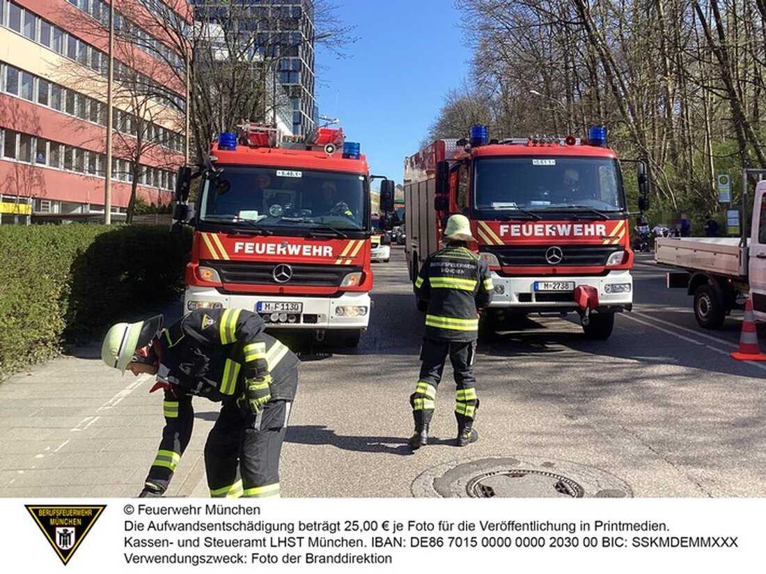 Ein Reisebus blieb am 11. April 2025 in der Unterführung der Rosenheimer Straße in Haidhausen stecken. Die Feuerwehr München war im Einsatz, konnte den Bus jedoch problemlos bergen.
