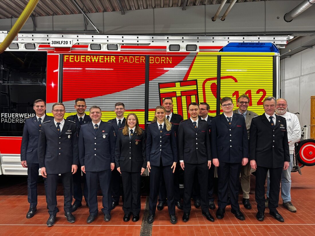 Der Löschzug Schloss Neuhaus der Feuerwehr Paderborn blickt auf 186 Einsätze zurück und fördert neue Mitglieder bei der Jahreshauptversammlung.