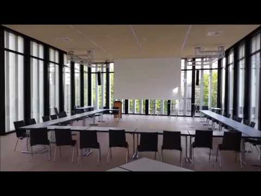 Beschreibung Relens – Jumbo-Leinwand in den Kongresshallen des Leipziger Zoos. Youtube-Link