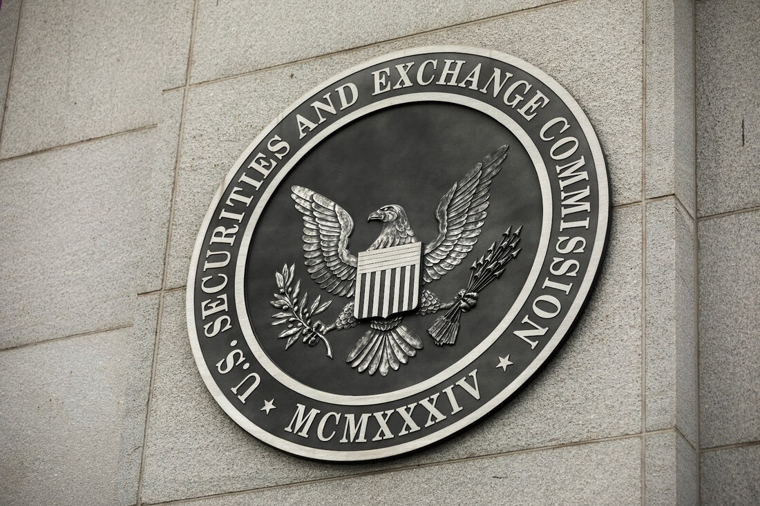 Die SEC hat den Anlageberater Galois Capital wegen Verstößen gegen das Verwahrungsrecht für Kryptowährungen angeklagt, darunter das Halten von Anlegervermögen auf FTX. Galois Capital hat sich mit der Aufsichtsbehörde geeinigt und wird eine Zivilstrafe in Höhe von 225.000 US-Dollar zahlen. Die US-Börsenaufsicht SEC hat gegen den in Florida ansässigen Anlageberater Galois Capital Management LLC Anklage erhoben, weil das Unternehmen Kundenvermögen nicht ordnungsgemäß verwahrt habe. In einem Bekanntmachung Am 3. September erklärte die SEC, Galois Capital habe die Anforderungen für die Verwahrung von Kryptowährungen nicht eingehalten und gegen den Advisers Act verstoßen, unter anderem weil es Kryptowährungen bei der zusammengebrochenen Kryptobörse …