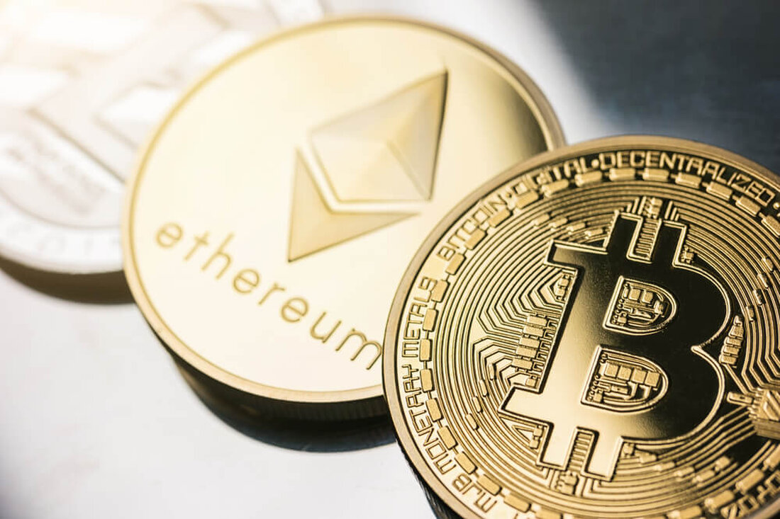 Der Kryptomarkt unterliegt einer neutralen Marktstimmung, auch wenn die Bullen die Kontrolle haben. Anschließend sind Majors wie Ripple und Ethereum eine Reichweite, während ihre stetigen Grundlagen die Preise unterstützen. Andererseits verlagern mehr versierte Investoren ihren Fokus auf Meme -Kryptoprojekte mit dem Potenzial, die Branche zu revolutionieren. Eine solche Einheit ist Bitcoin Pepe. Tatsächlich wird es als das fehlende Puzzle -Stück im Bitcoin -Netzwerk dargestellt. Durch seine Mission, „Solana on Bitcoin“ aufzubauen, erzeugt es eine Plattform, die durch niedrige Gebühren, schnelle Transaktionen und die Fähigkeit, Meme -Münzen auf dem stetigsten Krypto -Netzwerk zu starten, definiert. Insbesondere haben Anleger die Möglichkeit, innerhalb …