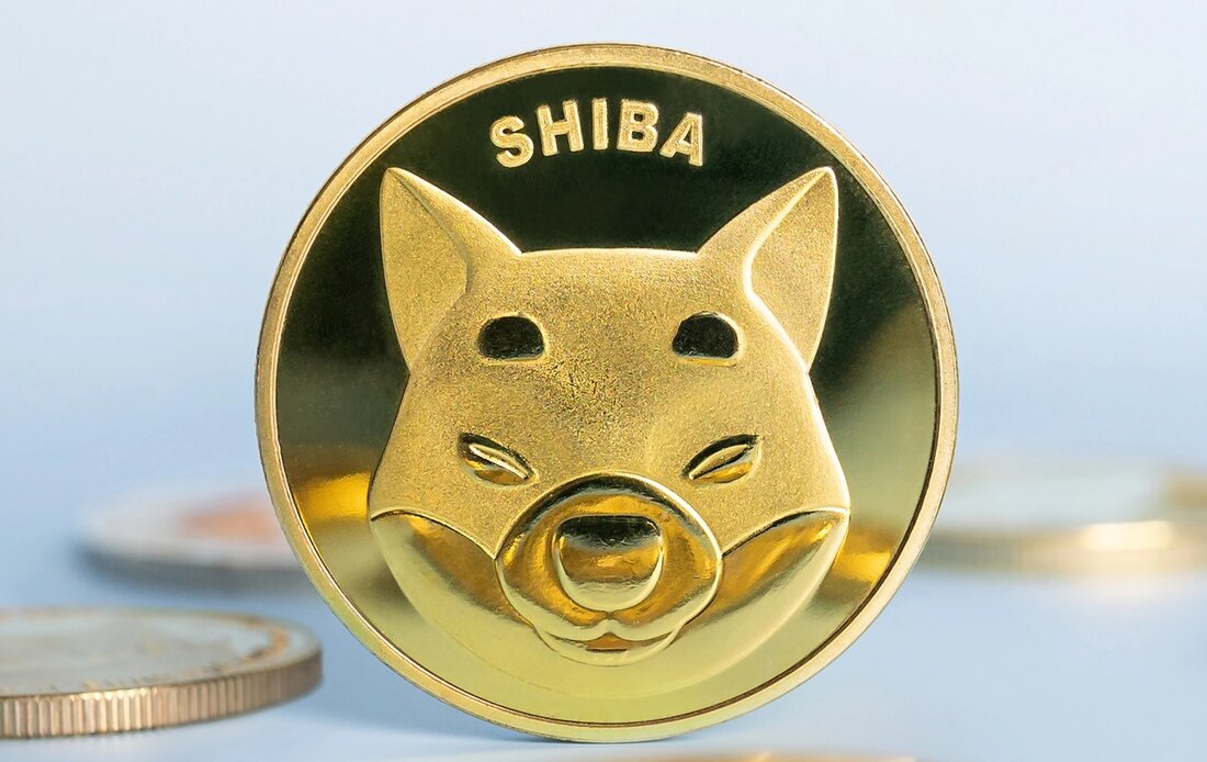 Der Kryptomarkt zeigt am Montagmorgen wieder Anzeichen eines frischen Laufs Fast alle Coins handeln im grünen Bereich mit ordentlichen Gewinnen in den letzten 24 Stunden Bitcoin- und Ethereum-Handel auf solider Grundlage Bitcoin bewegt sich derzeit bei rund 42.700 $ und basiert auf der Marktstimmung; Anfang dieser Woche könnte es einen Versuch bei 43.000 US-Dollar unternehmen. Ether überwand den Widerstand bei 3.000 $ zu Beginn des Wochenendes nach einer Rallye am Ende der Woche. Der native Token auf Ethereum wird derzeit bei 3.076,05 $ gehandelt, nachdem er in den letzten 24 Stunden um 2,45 % zugelegt hat. Shiba Inu führt die …
