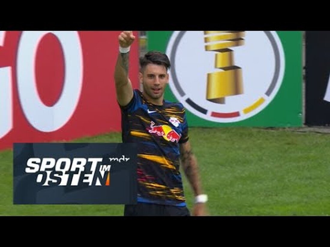 RB Leipzig ist gut in die neue Pokalsaison gestartet. Beim Zweitligisten SV Sandhausen hatte die Mannschaft von Trainer Jesse Marsch keine Probleme und gewann klar. Sehen Sie die Tore hier im Schnelldurchlauf. . Youtube-Link