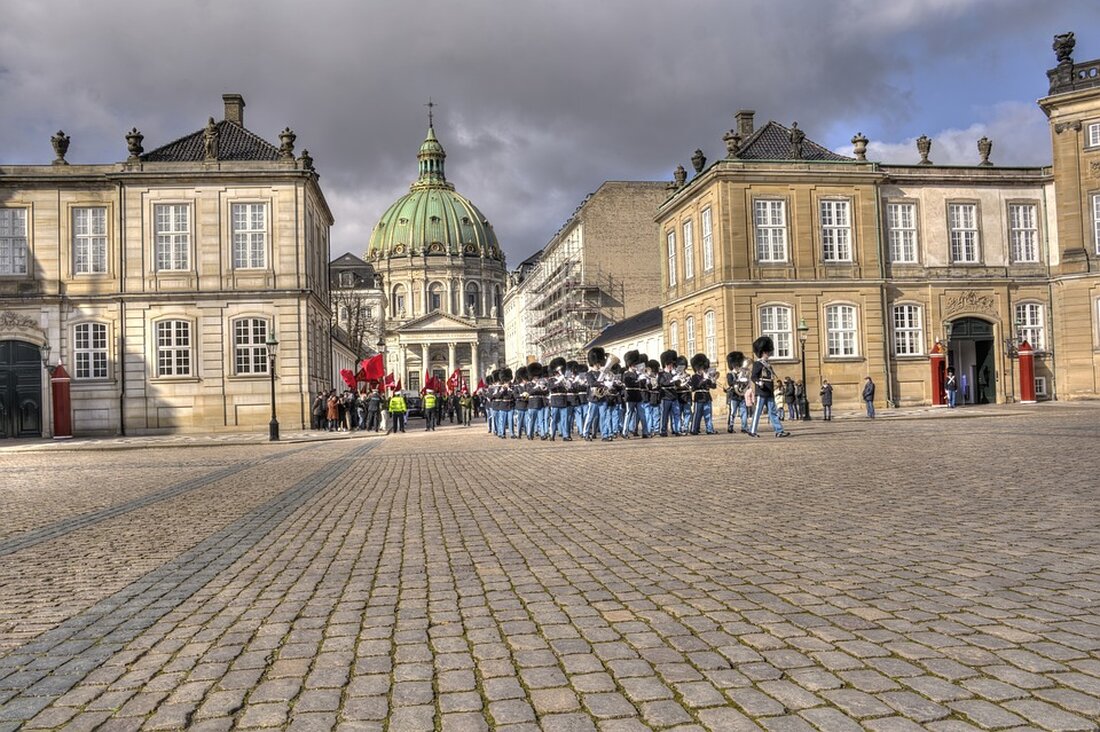 Schichtwechsel in Roßweiner Werkstätten: Noch mehr Unternehmen gewinnen Nur wenige Unternehmen haben sich am bundesweiten Aktionstag „Schichtwechsel“ beteiligt. Das sollte für die Roßweiner Werkstätten jedoch kein Grund sein, sich im nächsten Jahr nicht wieder zu beteiligen, findet Redakteurin Manuela Engelmann-Bunk. Inklusion und Perspektivwechsel Einfach mal die Perspektive zu wechseln, ist der beste Weg, um Lösungen zu finden. Und um das Miteinander, den Austausch untereinander, die Kommunikation zu verbessern. Die Werkstätten für Menschen mit Behinderungen wie die in Roßwein und Hartha sind auf die Bereitschaft zum Perspektivwechsel besonders angewiesen. Oberstes Ziel in den Werkstätten ist es, diejenigen unter den 360 betreuten …