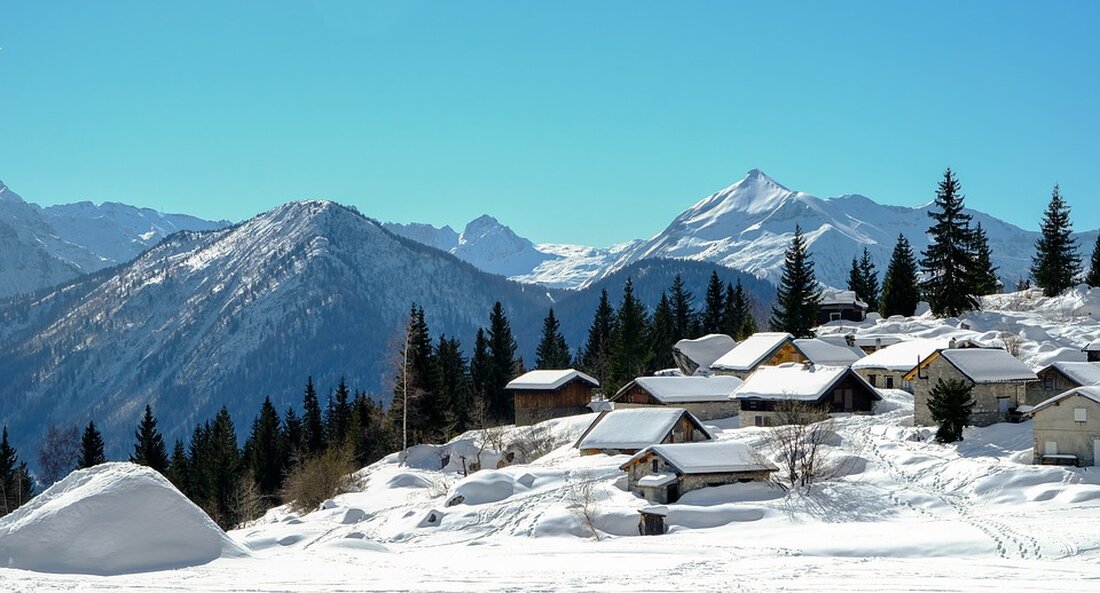 Baden erwartet im September Schneefall im Schwarzwald. Meteorologen warnen vor drastischen Wetteränderungen und Gewittern.