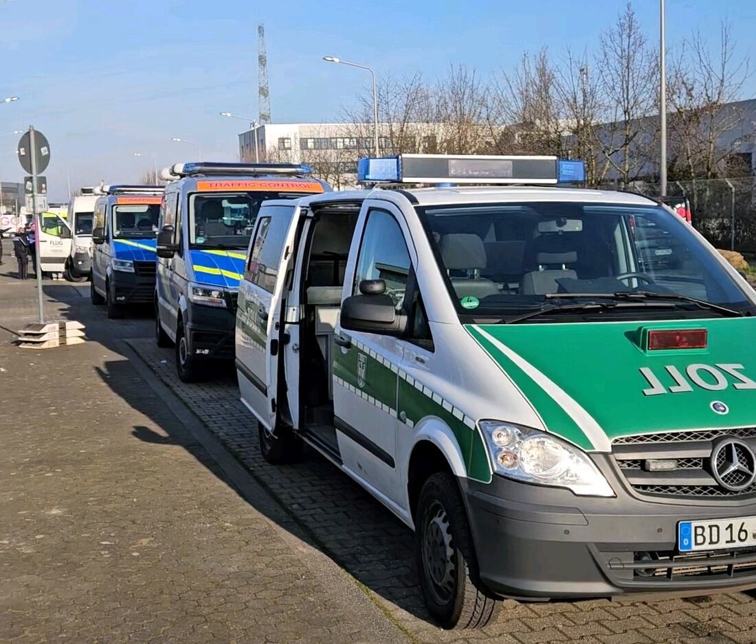 Am 18.02.2025 kontrollierte die Polizei Düren im Gewerbegebiet "Im Großen Tal" 43 Lkw und Busse im Rahmen der ROADPOL-Aktion.