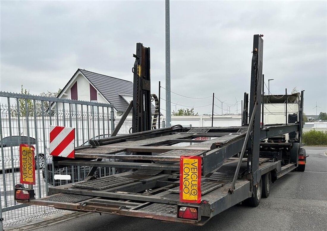 Verkehrsdirektion Mainz zog zwei schrottreife LKW wegen massiver technischer Mängel aus dem Verkehr. Hohe Bußgelder drohen.
