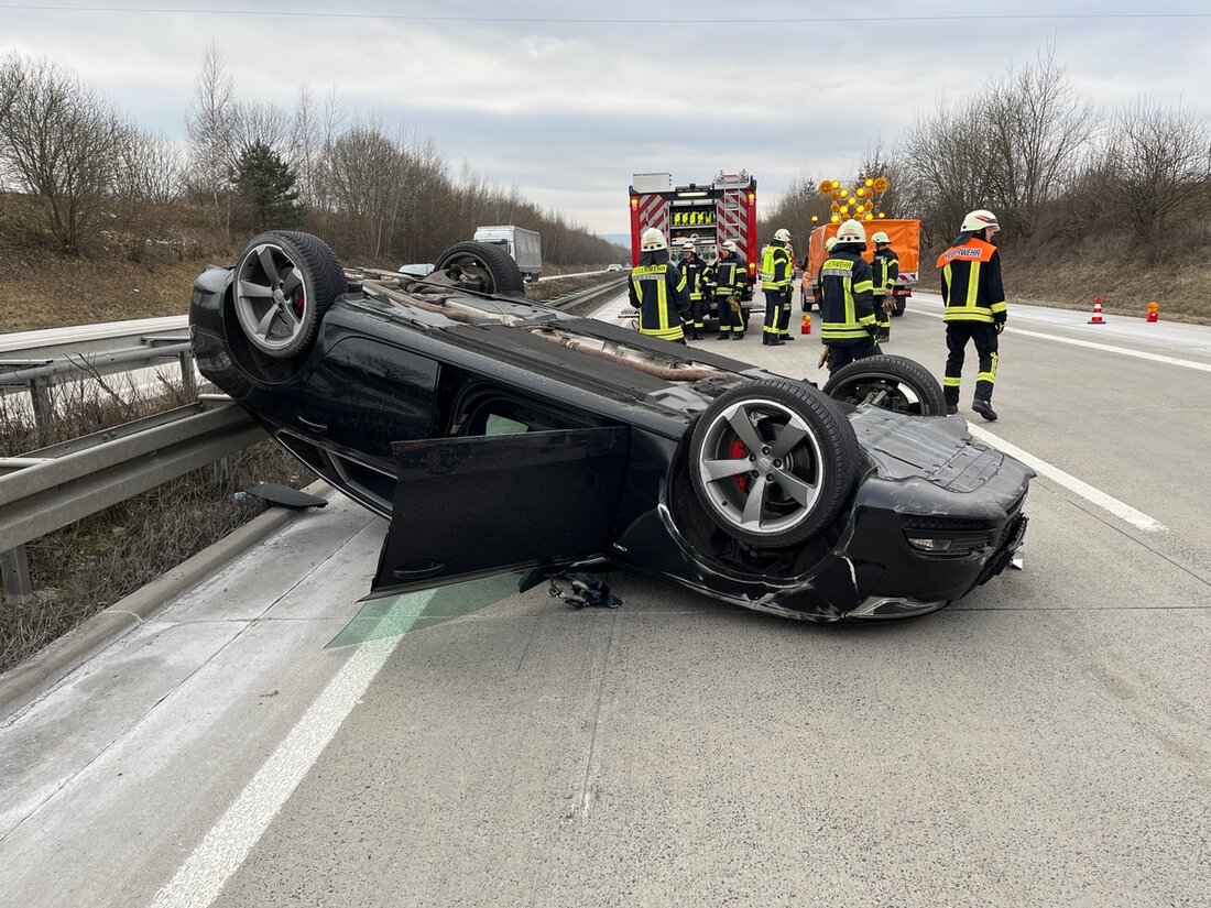 Auf der A38 bei Heilbad Heiligenstadt kam es zu einem schweren Unfall zwischen zwei Pkw, der zu Verkehrsbehinderungen führte.