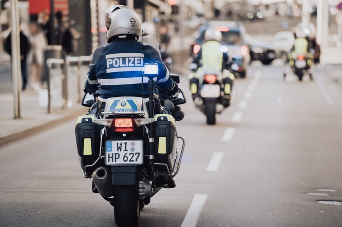 Die nordhessische Polizei gibt wichtige Tipps zum Start der Motorradsaison 2025, um Unfälle zu vermeiden und Sicherheit zu erhöhen.