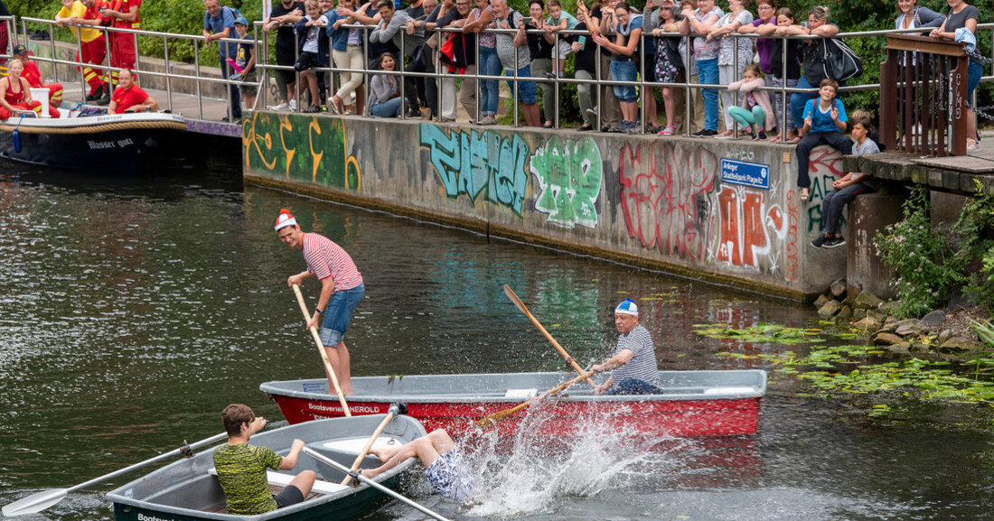 Erleben Sie vom 16. bis 18. August 2024 das Wasserfest in Leipzig mit Fischerstechen, Ringstechen und mehr auf den Gewässern der Stadt. Entdecken Sie das vielseitige Programm!