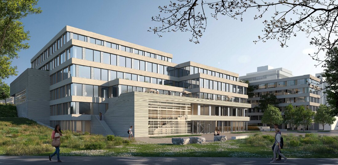 Das Land investiert fast 70 Millionen in das neue Hörsaal-, Seminar- und Bürogebäude der Universität Konstanz. Das Gebäude X schafft neue Orte für exzellentes Studieren und Arbeiten. Finanzstaatssekretärin Gisela Splett hat am Mittwoch, 26. April 2023, den Spatenstich für das neue Hörsaal-, Seminar- und Bürogebäude an der Universität Konstanz vorgenommen. Das neue „Gebäude X“ entsteht am zukünftigen zentralen Campusplatz, der „Neuen Mitte“. „Wir investieren 70 Millionen in Forschung und Lehre. Der Gebäudeneubau ermöglicht die anschließende Sanierung von Bestandsgebäuden und ist damit Bestandteil unserer Strategie für eine klimaneutrale Landesverwaltung.“ so Finanzstaatssekretärin Gisela Splett. Der Neubau erhält eine Passivhausfassade. Die Dachflächen werden …