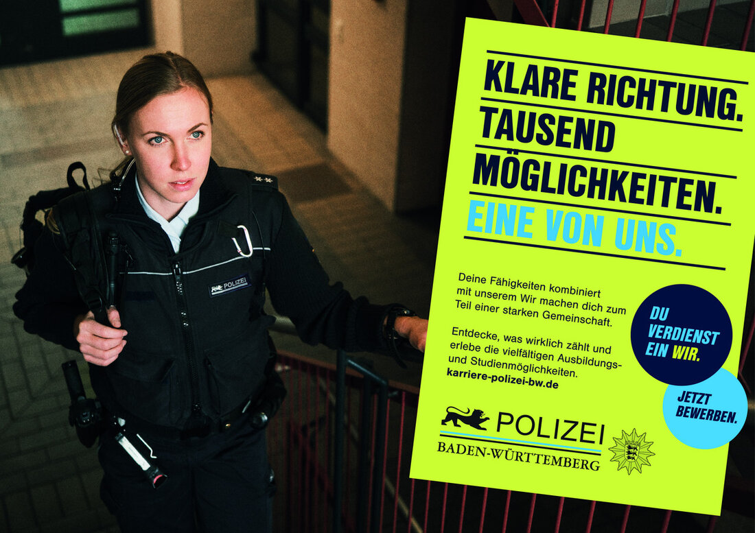 The police force of Baden-Württemberg has launched a recruitment campaign called „DU VERDIENST EIN WIR“ („You Deserve a We“), to attract young people to the profession and promote security in the country. The campaign features six young police officers explaining their motivations and experiences in a series of videos, aiming to create a relatable and attractive atmosphere for potential applicants, including those from diverse backgrounds. The campaign emphasizes the versatility and appeal of the profession, and targets digital media, including social networks and a dedicated website, as well as traditional print media. The campaign will support the ongoing recruitment drive …