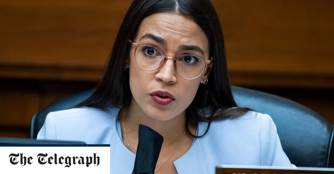 Alexandria Ocasio-Cortez behauptete am Mittwoch, dass Gasherde Hirnschäden verursachen können, was einen neuen Streit in Amerikas Kulturkriegen auslöste, als sie ein mögliches staatliches Verbot der Geräte verteidigte. Die progressive demokratische Kongressabgeordnete twitterte die Behauptung als Antwort auf einen Post des republikanischen Abgeordneten Ronny Jackson aus Texas, der versprach, seinen Gasherd „niemals aufzugeben“, sollte die Biden-Regierung versuchen, ein solches Verbot durchzusetzen. „Wussten Sie, dass die anhaltende Exposition gegenüber NO2 aus Gasherden mit einer verminderten kognitiven Leistungsfähigkeit verbunden ist“, twitterte Frau Ocasio-Cortez, deren Wahlkreis Teile der Bronx und Queens umfasst. Sie verlinkte auf einen Artikel auf der Vox News-Website, in dem eine &hellip;