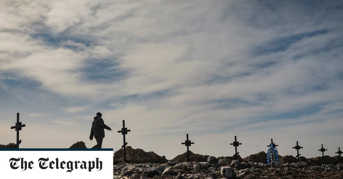Ukrainekrieg &#8211; Sonderartikel &#8222;Pass auf dich auf.&#8220; Das war die Bestätigung der meisten Nachrichten, die ich während des Monats erhalten habe, den ich vor Ort in der Ukraine verbracht habe. Ich war Teil eines Teams von Fotografen und Autoren, die die ersten Wochen des Konflikts nach der russischen Invasion am 24. Februar dokumentierten. Keiner von uns hatte eine wirkliche Vorstellung davon, wie sich die Situation entwickeln würde oder was zu erwarten wäre. Wir wissen noch nicht, was uns bevorsteht. Aber den Krieg mitzuerleben, war sowohl erschreckend als auch außergewöhnlich. Ich habe viele Konflikte abgedeckt, aber noch nie war ich während &hellip;