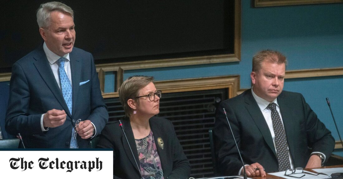 Ukrainekrieg &#8211; Sonderartikel Finnland bereitete sich am Donnerstagabend darauf vor, dass Russland als Vergeltung für seinen bevorstehenden Beitrittsantrag zur Nato die Gaslieferungen stoppt. Der Kreml schürte Befürchtungen eines „Hybridkrieges“, nachdem Helsinki angekündigt hatte, dass es der von den USA geführten Allianz „unverzüglich“ nach der Invasion Moskaus in der Ukraine beitreten wolle. Die Minister planten Industriestillstände und Nahrungsmittelknappheit, da sie sagten, dass die Energieversorgung bereits am Freitag gestoppt werden könnte. Finnische Abgeordnete forderten die Regierung außerdem auf, eine vollständige Schließung ihrer Grenze zu Russland durchzusetzen, um zu verhindern, dass Moskau Asylbewerber über die Grenze drängt. Wer ist auf russisches Gas angewiesen? &hellip;
