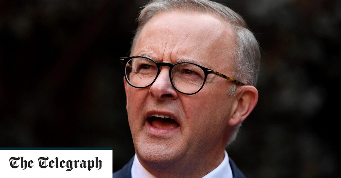 Der knappe Favorit, Australiens neuer Premierminister zu werden, brach in einer emotionalen Schlussrede in Tränen aus, als er die Wähler aufforderte, bei den Wahlen am Samstag fast ein Jahrzehnt konservativer Herrschaft ein Ende zu setzen. Anthony Albanese, der oppositionelle australische Labour-Führer, wird die Parlamentswahlen gewinnen, obwohl die von den Liberalen geführte Regierungskoalition von Scott Morrison in den letzten Wochen den Abstand verringert hat. Laut der neuesten Newspoll, die vom Weekend Australian in Auftrag gegeben wurde, hat Labour einen Vorsprung von 53 bis 47 Prozent in einem Zwei-Parteien-Präferenzsystem, bei dem die zweiten Präferenzen der Wähler berücksichtigt werden. Sollte sich diese Vorhersage &hellip;