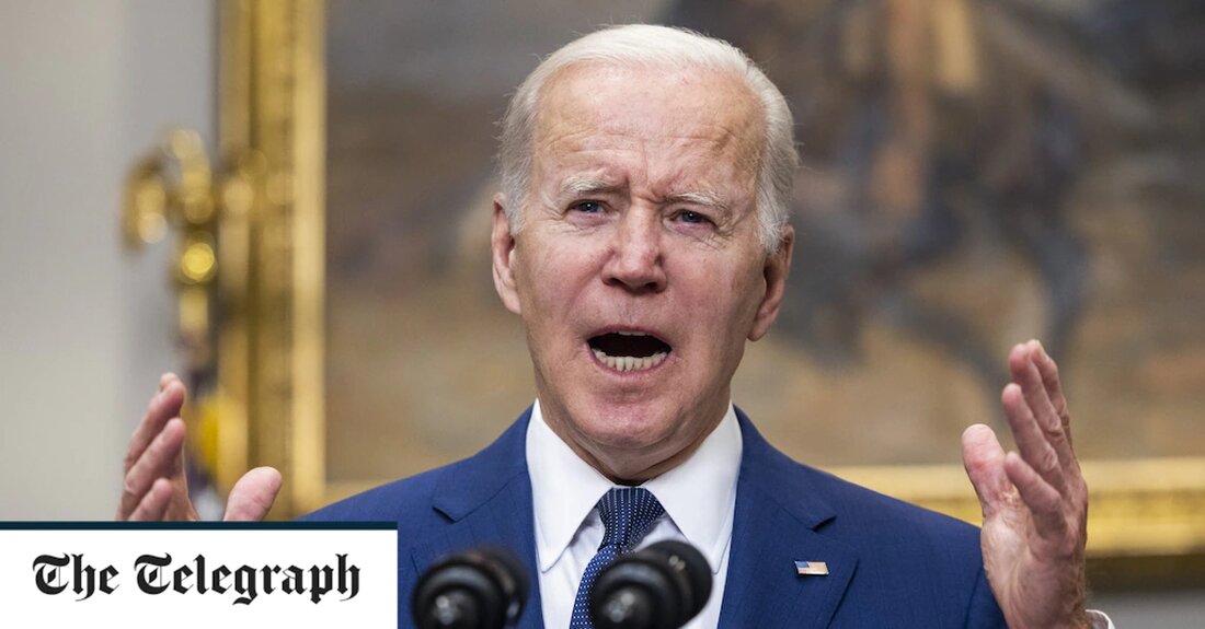 Joe Biden gab in einer Fernsehansprache an die Nation nach dem Massaker an 19 Grundschulkindern und zwei Erwachsenen in Texas einen neuen Schlachtruf für Waffenkontrolle ab. Der US-Präsident wetterte gegen die Waffenlobby und kritisierte die „kranken“ Gesetze – oder deren Fehlen –, die es Teenagern erlauben, Angriffswaffen zu kaufen. Aber wie nach früheren Tragödien schien es wenig wahrscheinlich, dass es zu nennenswerten Gesetzesänderungen kommen würde. Als er für das Weiße Haus kandidierte, machte Herr Biden das Thema zu einem wichtigen Teil seiner Kampagne und versprach, die Zehntausende von Schusswaffentoten zu reduzieren, die Amerika plagen. Er und die Demokraten im Kongress &hellip;
