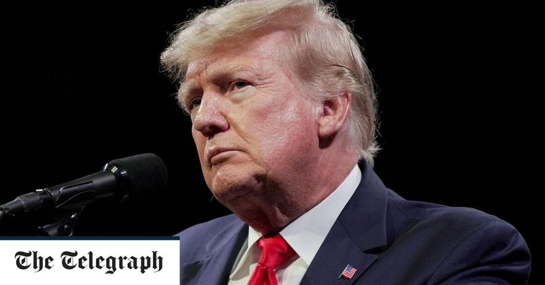 Laut einem britischen Dokumentarfilmer, der außergewöhnlichen Zugang zum ehemaligen Präsidenten und seiner Familie hatte, war Donald Trump „wütend“ darüber, seinen Twitter-Account nach den Unruhen vom 6. Januar verloren zu haben, und hatte sich selbst davon überzeugt, die Wahlen 2020 gewonnen zu haben. Alex Holder drehte einen Film hinter den Kulissen über die Trumps und ist jetzt ein Kronzeuge in der Untersuchung des Kongresses zum Angriff auf das US-Kapitol. Er wurde zwei Stunden lang vom Komitee des 6. Januar interviewt und überreichte ihm auch sein Filmmaterial. Die Arbeit des Komitees ist so ätzend, dass Herr Holder jetzt überall von zwei bewaffneten &hellip;