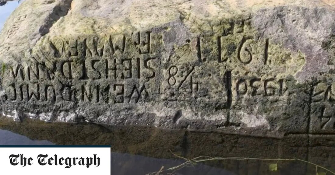 Eine schwere Dürre hat die Wasserstände der Elbe sinken lassen und jahrhundertealte „Hungersteine“ freigelegt. Ein Stein, der heute in Děčín sichtbar ist, wo die Elbe von der Tschechischen Republik nach Deutschland fließt, wurde 1616 mit einer Warnung versehen, die lautet: „Wenn Sie mich sehen, weinen Sie.“ Die Steine, die in die Ufer eingebettet sind, um den Wasserstand während Hungersnöten zu markieren, wurden freigelegt, als die Dürre Europa weiterhin heimsucht. Andere Steine, die vom 16. bis 19. Jahrhundert in deutschen Siedlungen verbreitet waren, waren mit ähnlich makaberen Warnungen bei sinkenden Wasserständen beschriftet. Mitteleuropa ist von einer historischen Dürre betroffen, der Rhein &hellip;